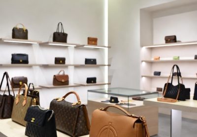 ロエベ（LOEWE）スーパーコピー市場が拡大する背景：ブランド復活と“クラフトマンシップ”の模倣