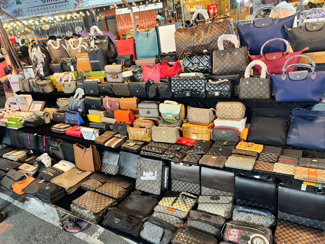 偽物バッグの品質比較と見分け方 - 高級ブランドレプリカの真実に迫る 2 偽物バッグの品質比較と見分け方 - 高級ブランドレプリカの真実に迫る