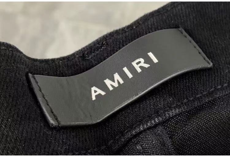 スーパーコピー買ってみた｜AMIRIダメージスキニーデニムの実物レビューと購入体験記