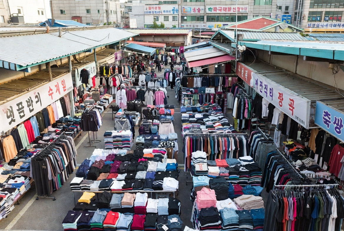 韓国・東大門スーパーコピー市場の光と影:成長を支えた要因と、迫りくる「転換点」の全分析 4 韓国・東大門スーパーコピー市場の光と影:成長を支えた要因と、迫りくる「転換点」の全分析