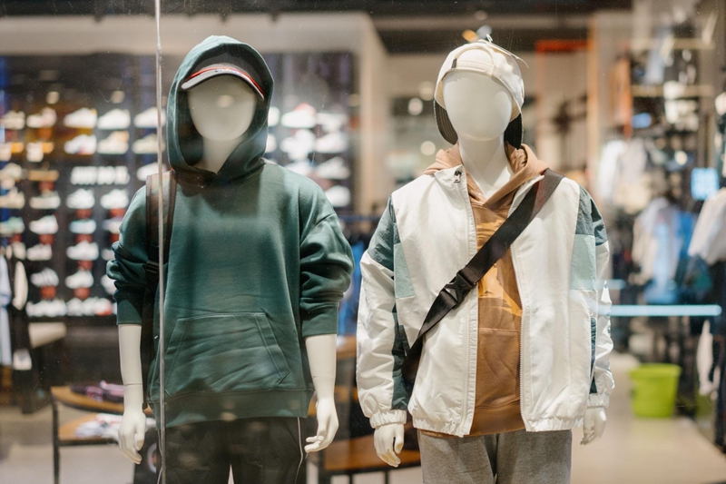 スーパーコピー服のトレンド変化とファッション市場の関係|高品質レプリカ需要と現代ファッションのリアル 2 スーパーコピー服のトレンド変化とファッション市場の関係|高品質レプリカ需要と現代ファッションのリアル